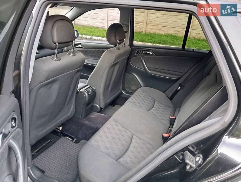 Універсал Mercedes-Benz C-Class 2003 в Рожище