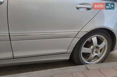 Универсал Mercedes-Benz C-Class 2003 в 