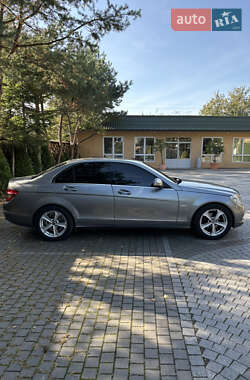 Седан Mercedes-Benz C-Class 2007 в 