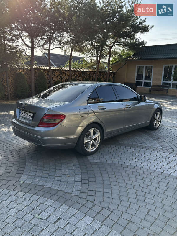 Седан Mercedes-Benz C-Class 2007 в Черновцах
