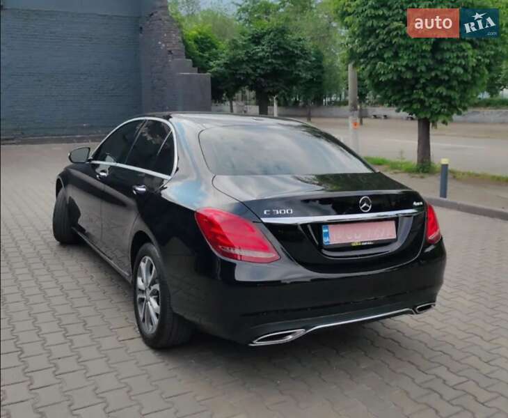 Седан Mercedes-Benz C-Class 2015 в Каменском