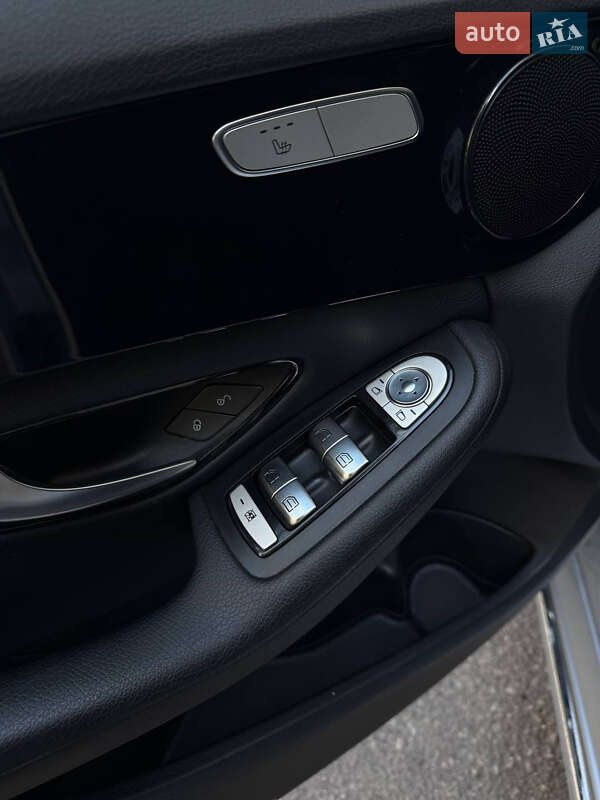 Універсал Mercedes-Benz C-Class 2017 в Одесі