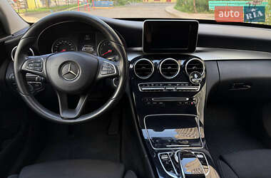 Универсал Mercedes-Benz C-Class 2017 в 