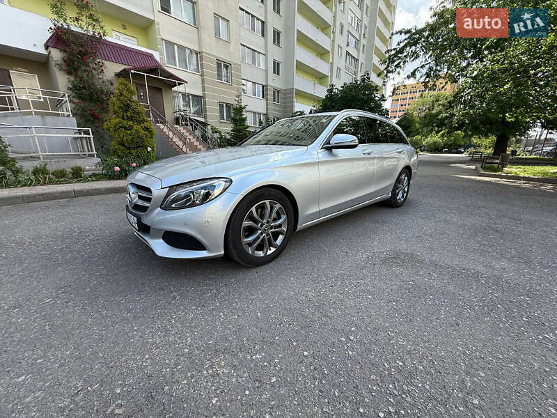 Універсал Mercedes-Benz C-Class 2017 в Одесі
