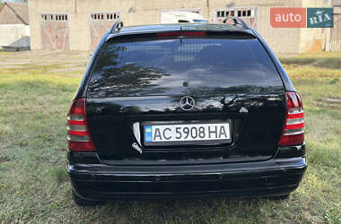 Универсал Mercedes-Benz C-Class 2003 в 