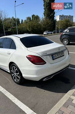 Седан Mercedes-Benz C-Class 2016 в 