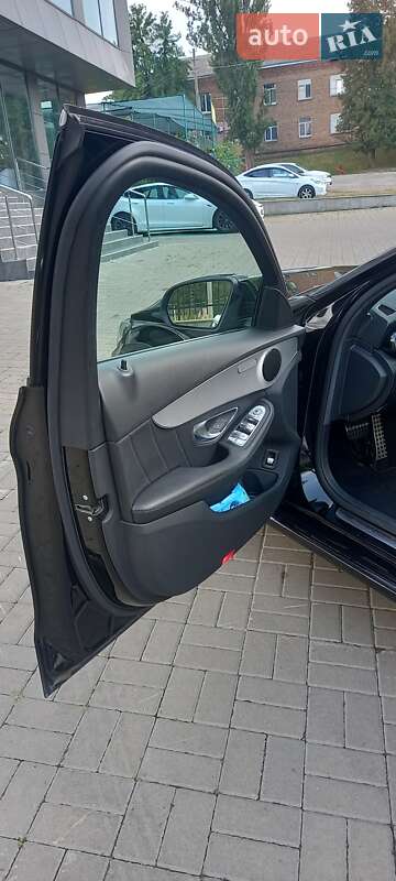 Седан Mercedes-Benz C-Class 2017 в Киеве фото 14 Седан Mercedes-Benz C-Class 2017 в Киеве