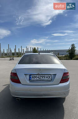 Седан Mercedes-Benz C-Class 2008 в 
