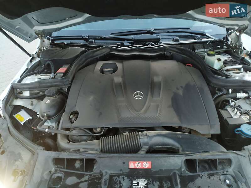 Универсал Mercedes-Benz C-Class 2009 в Снятине