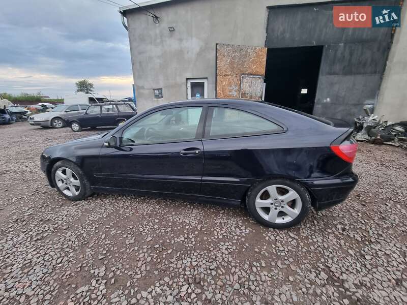 Купе Mercedes-Benz C-Class 2001 в Кременце