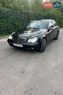 Седан Mercedes-Benz C-Class 2002 в 