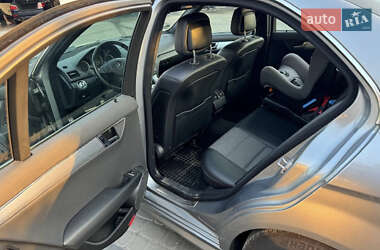 Седан Mercedes-Benz C-Class 2010 в 