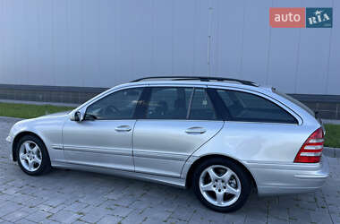 Универсал Mercedes-Benz C-Class 2005 в 