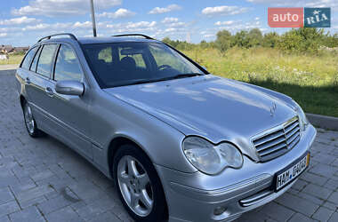 Универсал Mercedes-Benz C-Class 2005 в 