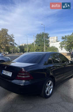Седан Mercedes-Benz C-Class 2001 в 