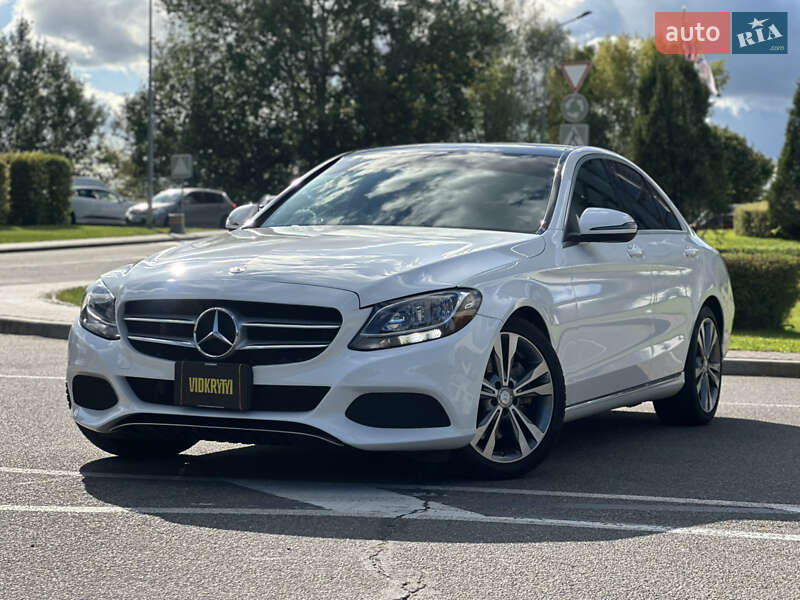 Mercedes-Benz C-Class 2017