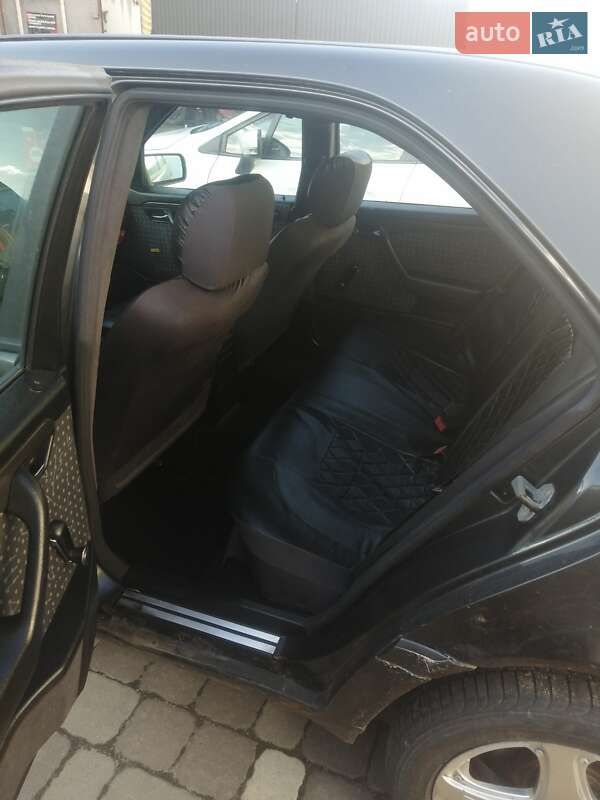 Седан Mercedes-Benz C-Class 1995 в Белой Церкви фото 8 Седан Mercedes-Benz C-Class 1995 в Белой Церкви