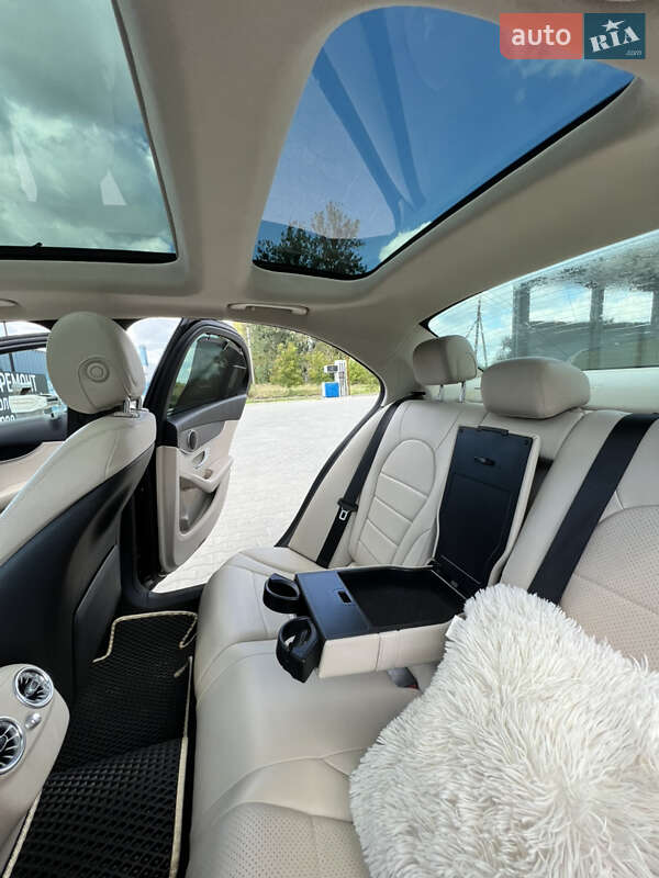 Седан Mercedes-Benz C-Class 2015 в Львове фото 22 Седан Mercedes-Benz C-Class 2015 в Львове