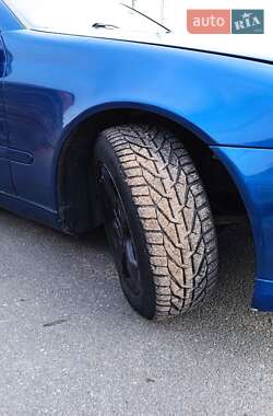 Купе Mercedes-Benz C-Class 2001 в 