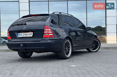 Універсал Mercedes-Benz C-Class 2004 в 