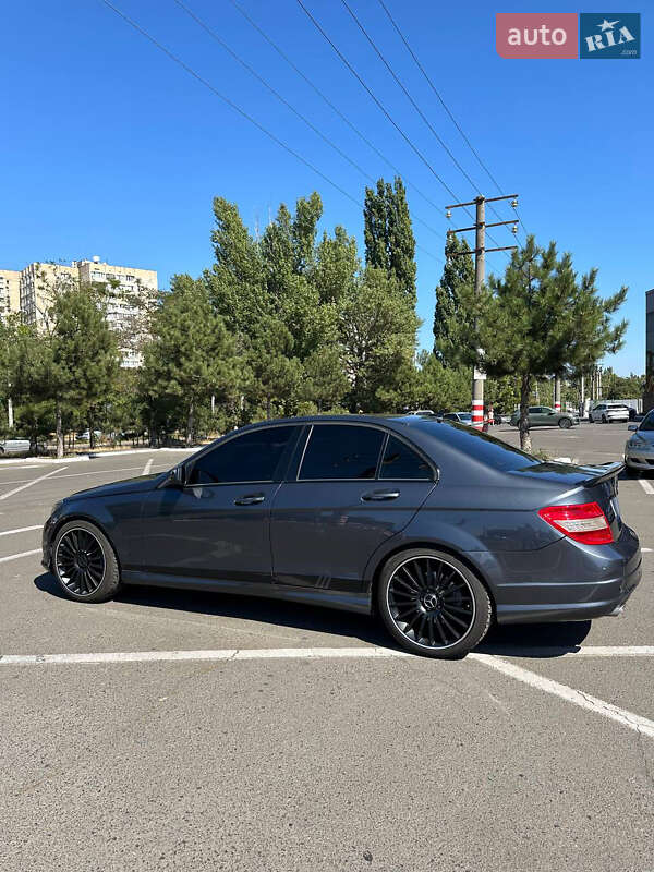 Седан Mercedes-Benz C-Class 2007 в Одесі