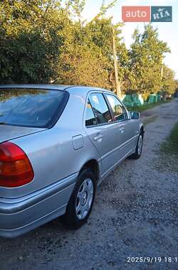 Седан Mercedes-Benz C-Class 1999 в 