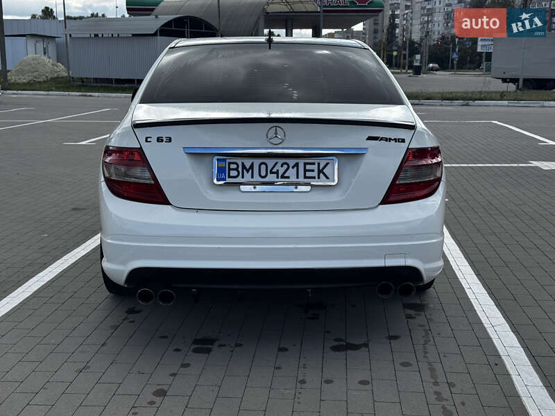 Mercedes-Benz C-Class 2009