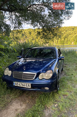 Седан Mercedes-Benz C-Class 2003 в 