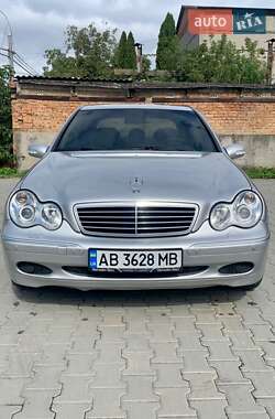 Седан Mercedes-Benz C-Class 2000 в 