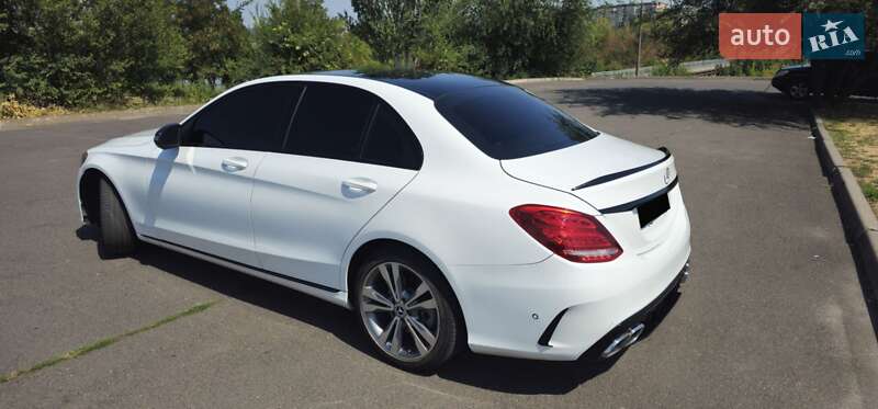 Седан Mercedes-Benz C-Class 2017 в Кривому Розі