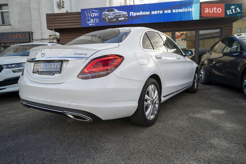 Седан Mercedes-Benz C-Class 2018 в Киеве