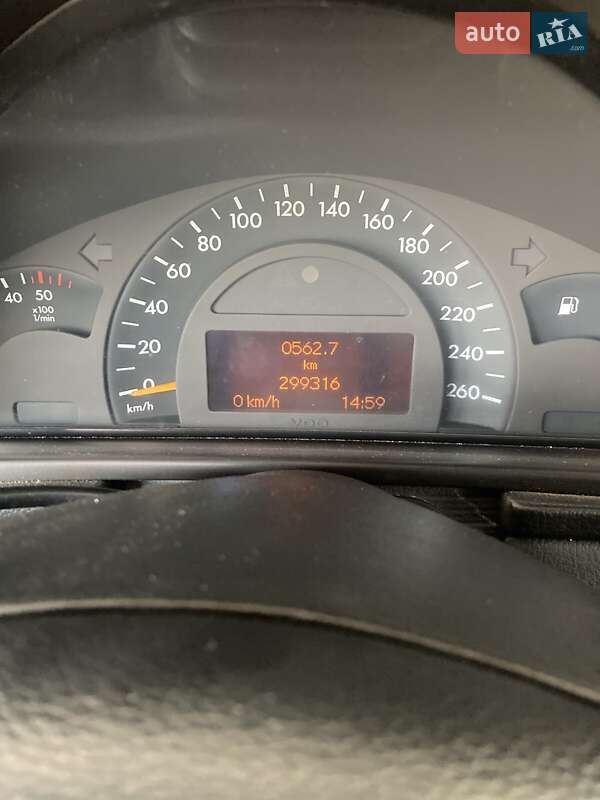 Универсал Mercedes-Benz C-Class 2003 в Хмельницком фото 12 Универсал Mercedes-Benz C-Class 2003 в Хмельницком