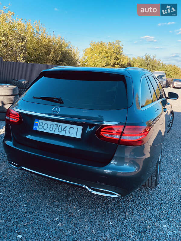 Универсал Mercedes-Benz C-Class 2015 в Кременце