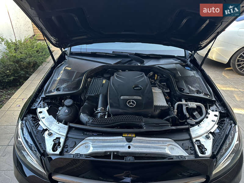 Седан Mercedes-Benz C-Class 2015 в Киеве фото 52 Седан Mercedes-Benz C-Class 2015 в Киеве