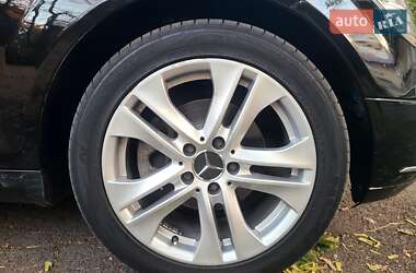 Седан Mercedes-Benz C-Class 2010 в 