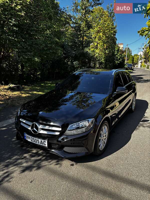 Универсал Mercedes-Benz C-Class 2015 в Одессе