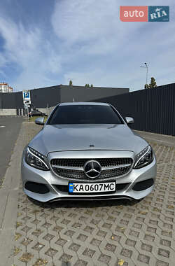 Седан Mercedes-Benz C-Class 2017 в 