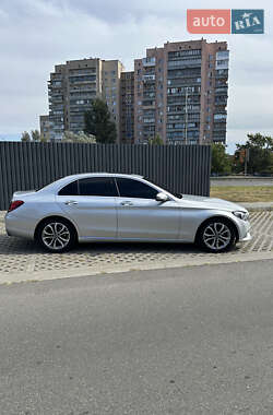 Седан Mercedes-Benz C-Class 2017 в 