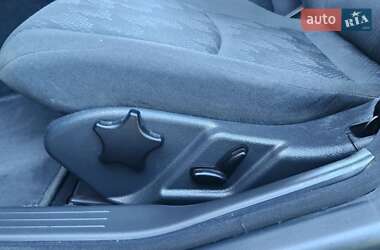 Седан Mercedes-Benz C-Class 2003 в 