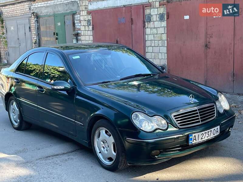 Седан Mercedes-Benz C-Class 2003 в 