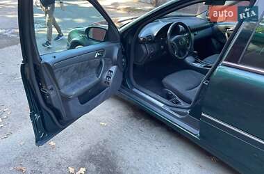 Седан Mercedes-Benz C-Class 2003 в 