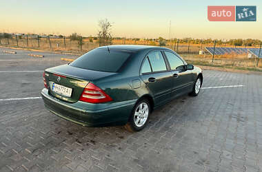 Седан Mercedes-Benz C-Class 2000 в 