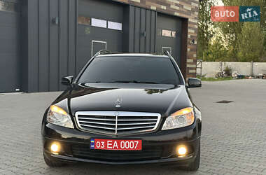 Универсал Mercedes-Benz C-Class 2011 в 