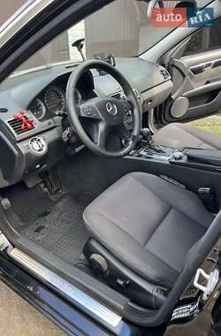 Универсал Mercedes-Benz C-Class 2010 в 