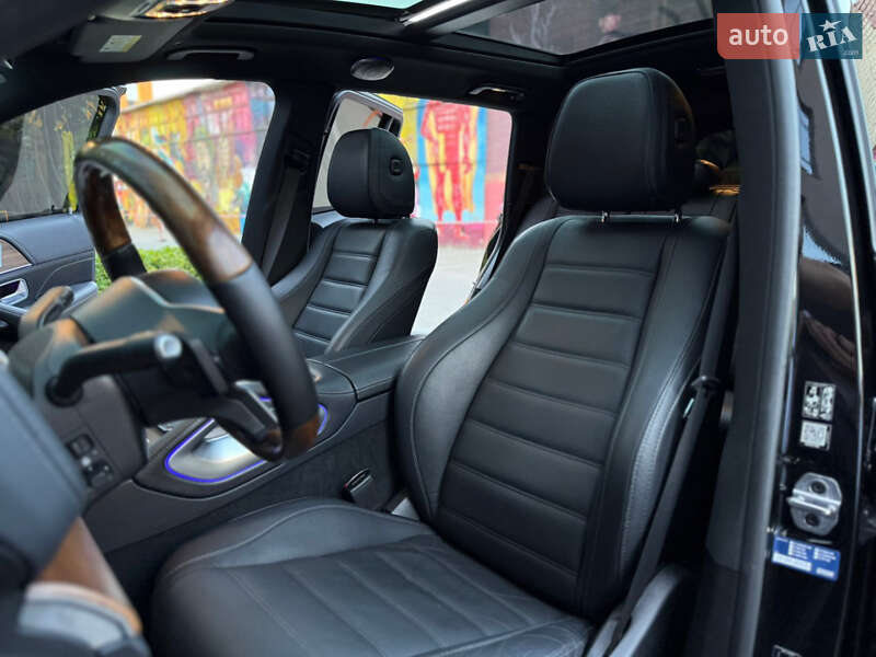 Седан Mercedes-Benz C-Class 2020 в Луцке