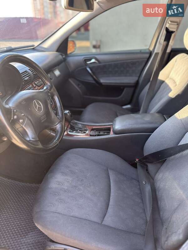 Седан Mercedes-Benz C-Class 2003 в Хмельницком