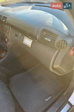 Седан Mercedes-Benz C-Class 2003 в 