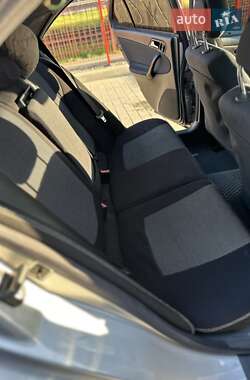 Седан Mercedes-Benz C-Class 2003 в 