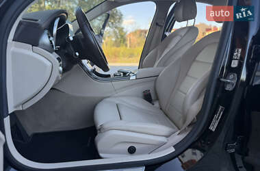 Седан Mercedes-Benz C-Class 2017 в 