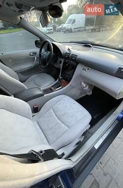 Универсал Mercedes-Benz C-Class 2001 в 